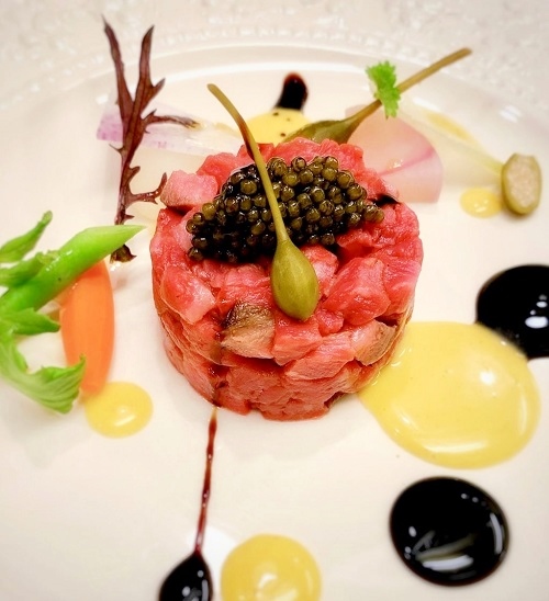 タルタルステーキ